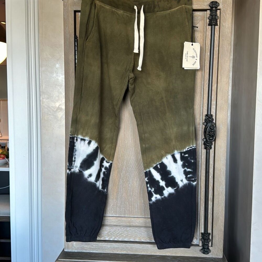 Electric & Rose Vendimia Jogger in Onyx, Cloud & Eden Sweatpants some medium NWT - Picture 3 of 9